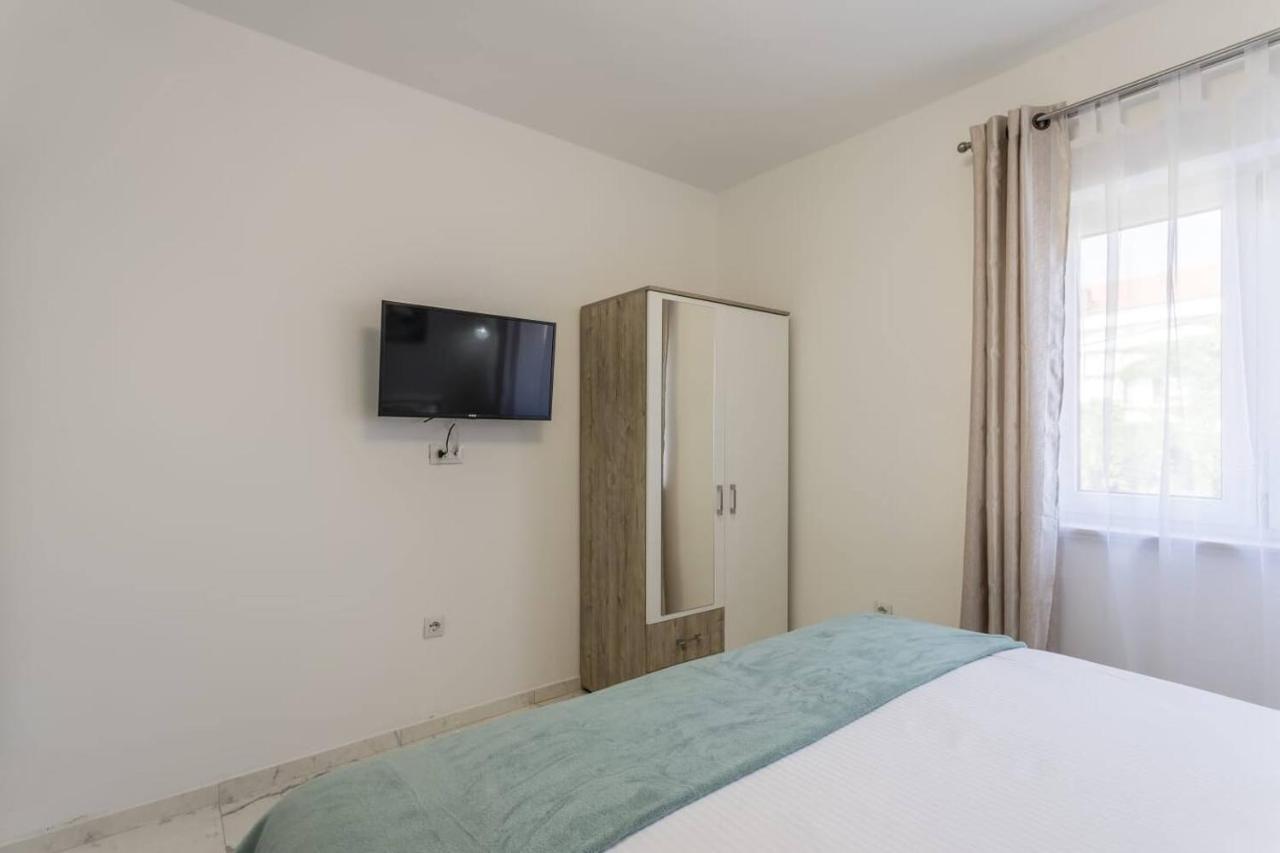 Royal Gold Apartment Водице Екстериор снимка