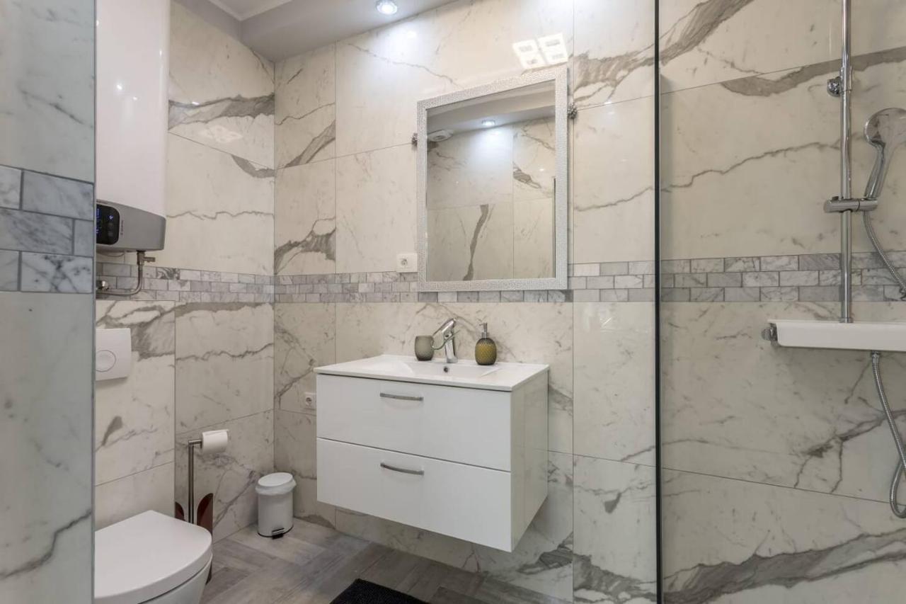 Royal Gold Apartment Водице Екстериор снимка